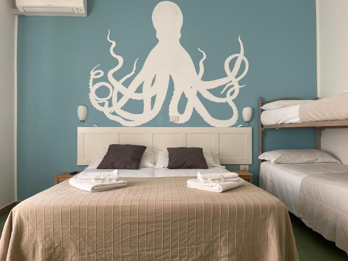 Hotel Aloha Cesenatico Kültér fotó