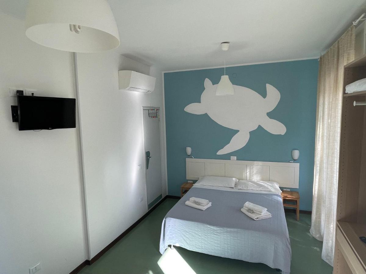 Hotel Aloha Cesenatico Kültér fotó