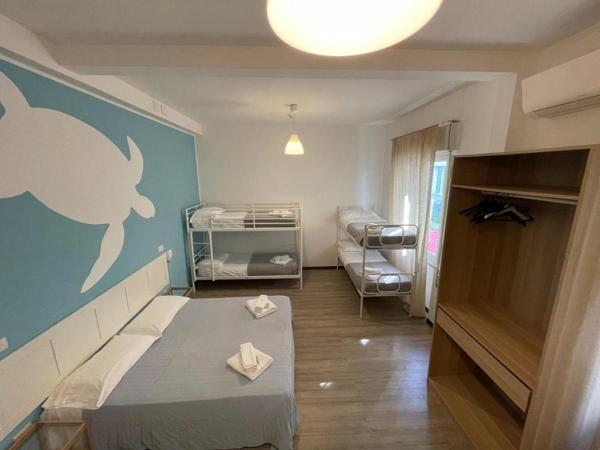 Hotel Aloha Cesenatico Kültér fotó