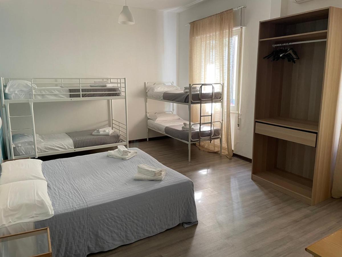 Hotel Aloha Cesenatico Kültér fotó